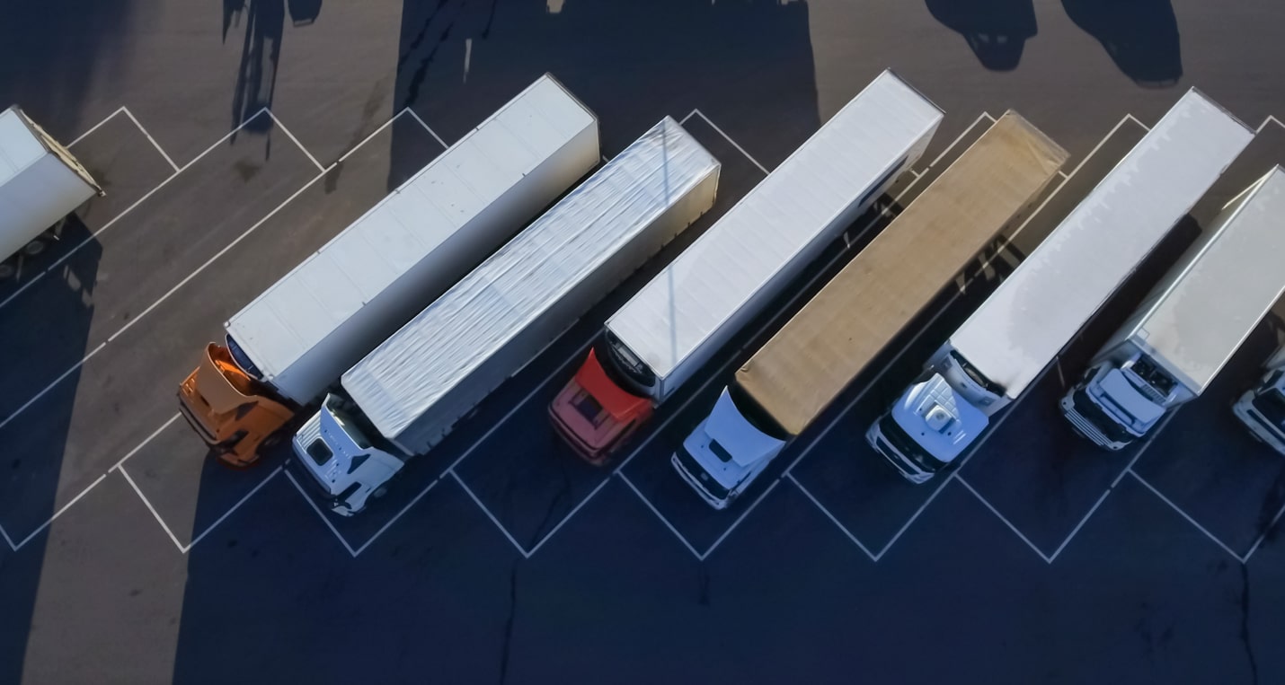 Travel-National-Truck